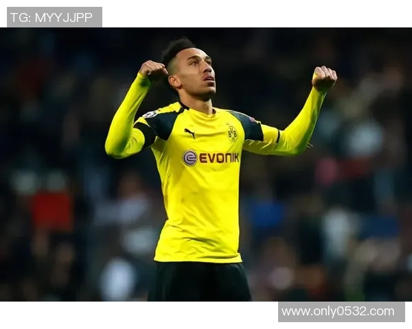 足球巨星大揭秘 从球场到生活的那些鲜为人知的故事与秘密